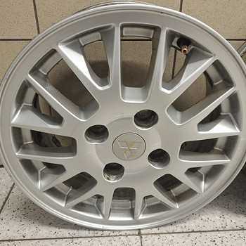 Литые диски Mitsubishi R15