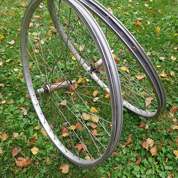 Kaks 26" esiratast Remerx (559x19)