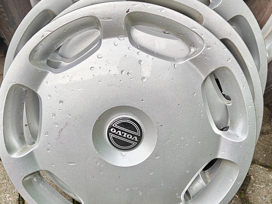 Колпаки 15". Volvo