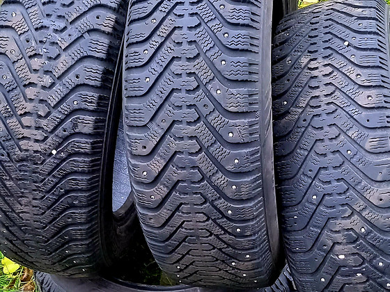 185/65/R15 Dunlop 4 tk.