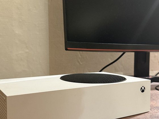 M/V XBOX SERIES S + LOGITECH G920