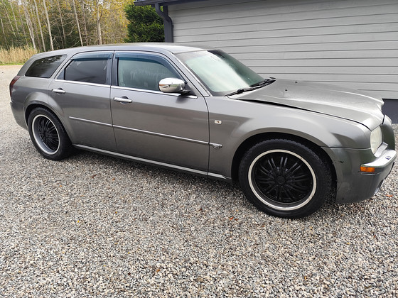 Chrysler 300C varuosi 3.0 160kw diisel