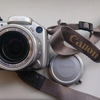 Canon Powershot S2 IS, suum 36–432 mm digikaamera