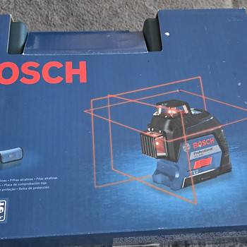 Bosch Professional GLL 3-80 joonlaser 3 x 360 punane laser