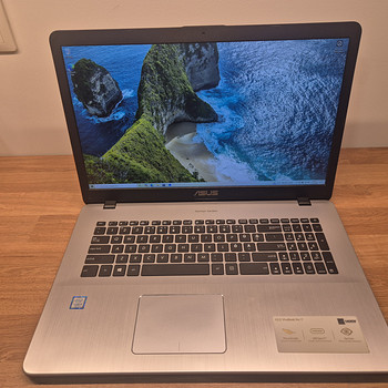 ASUS VivoBook Pro 17