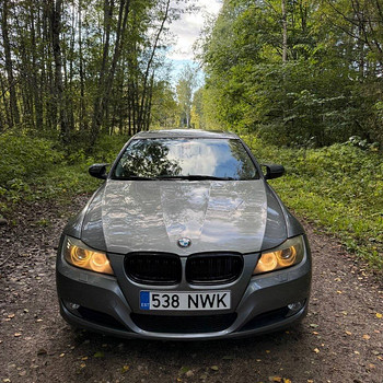 BMW 320xd 2011