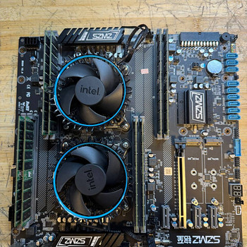 SZMZ X99 emaplaat + 2× Xeon E5-2686 v4 + 256 GB DDR4