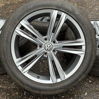19" оригинальные диски Volkswagen 5x112 + летние шины 255/45/19