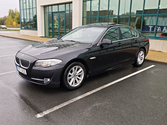 Продам BMW 520D