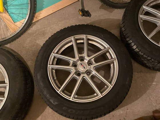Platin Wheels + Pirelli Winter Sottozero 3, 225/55 R17