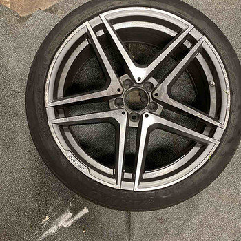 Mercedes AMG R20 veljed+ rehvid