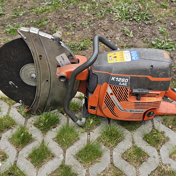 Рельсовый резчик Husqvarna K 1270 по металлу, с диском 400 м