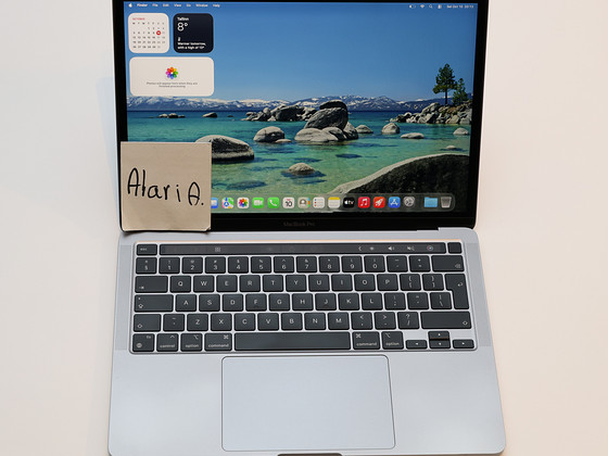 13.3" M2 MacBook PRO 16GB RAM 512GB SSD