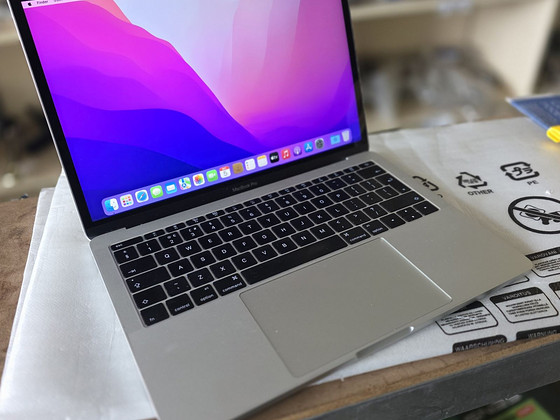 Apple MacBook Pro 13″ Retina, 2016