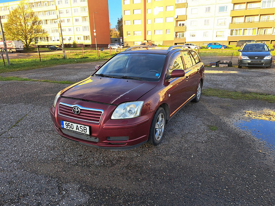 Müüa Toyota Avensis 1.8 bensiin