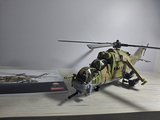 Ударный вертолёт Mi-24 Sluban