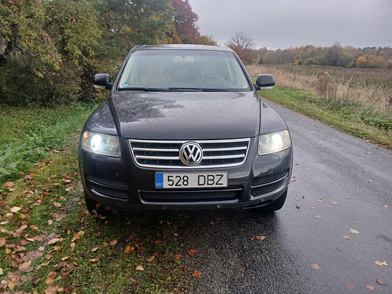 Volkswagen Touareg