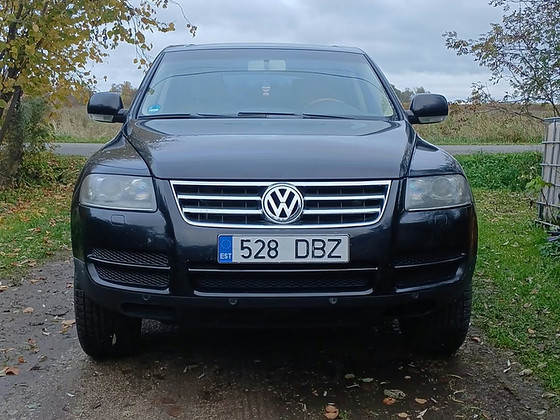 Volkswagen Touareg
