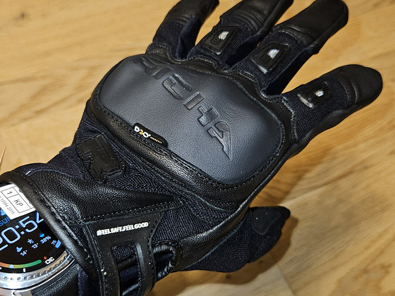 Uued motokindad Richa Magma 2 D3O (Suurus XL)