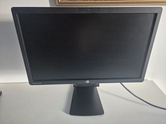 HP EliteDisplay E221c 21,5′′ Full HD IPS monitor