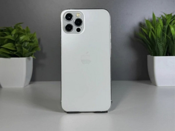 Apple iPhone 12 Pro