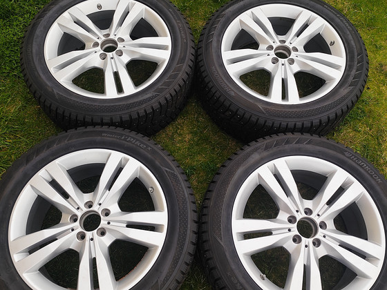 255/50 R19 шипованные шины Hankook на литых дисках MB GL/GLE