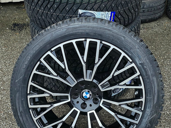 Диски R21 5x112 BMW x5 x6 x7 g05 g06 g06, новый комплект