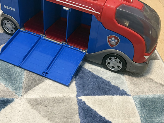Paw patrol bus