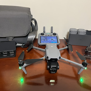DJI Air 3S Fly More Combo (DJI RC 2) + Гарантия до 2028 года