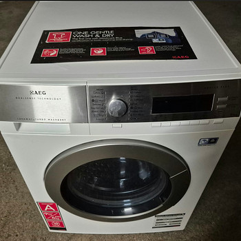 Pesumasin-kuivati AEG L87695NWD 9kg 1600p/min