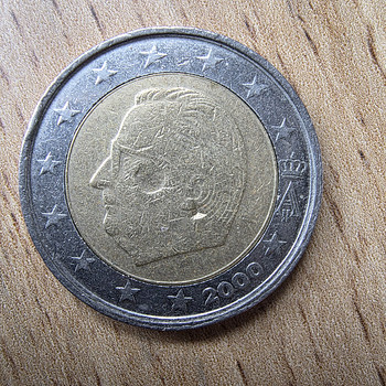 Belgia 2000 a 2 eurot. Defektne