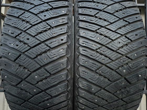 R17 Goodyear 215/55/17 - 2 шт - установка
