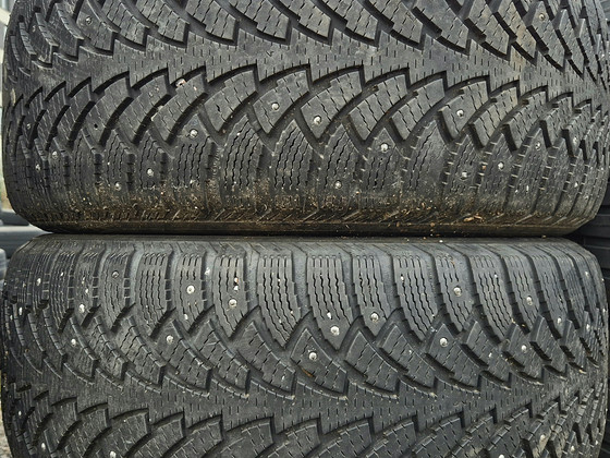 R16 Nokian 225/55/16 - 2 шт. - установка