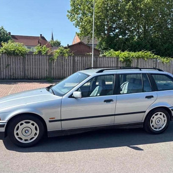 BMW e36 318i touring
