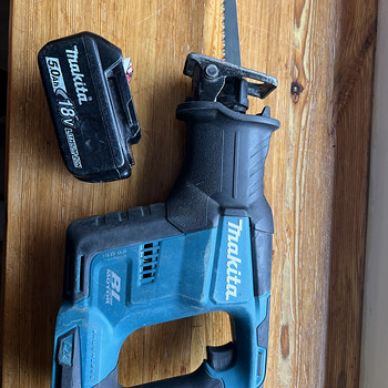 Makita DJR188 ja 5ah aku