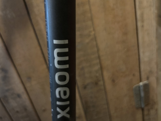 Продам Электро самокат XIAOMI