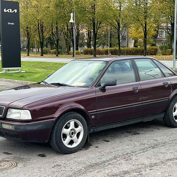 AUDI 80
