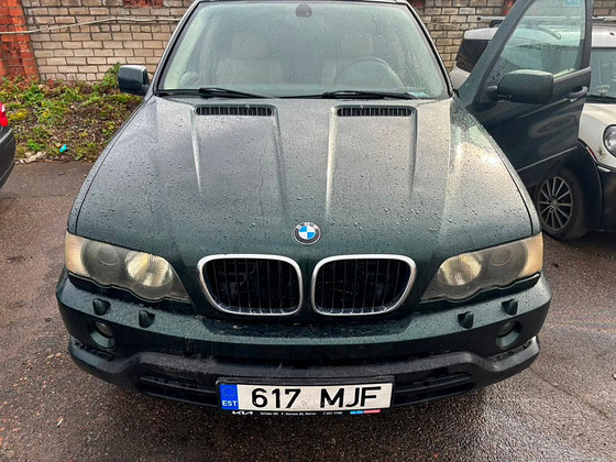 BMW X5 E53