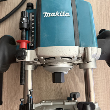 Makita frees 12mm