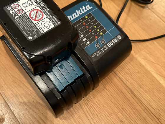 Makita laadija+ aku