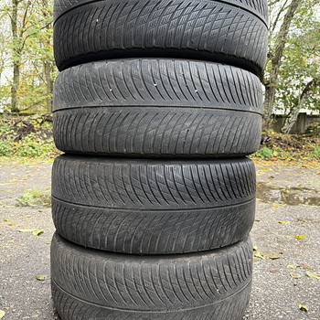 275/45/20 Michelin m+s rehvid