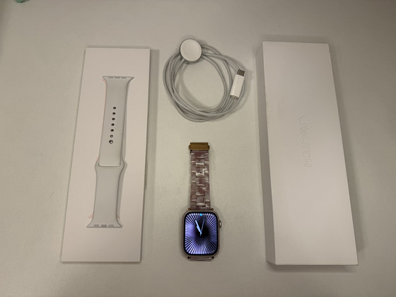 Apple Watch Series 9 GPS + Cellular 45mm, roosa alumiinium