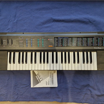 ПРОДАЁТСЯ CASIO TONEBANK CT-420 — В РАБОЧЕМ СОСТОЯНИИ