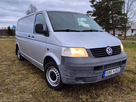 M/V Vw Transporter 1.9tdi длинная база