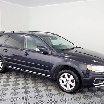 Volvo XC70 Summum ATM 2.4 D5 136kW