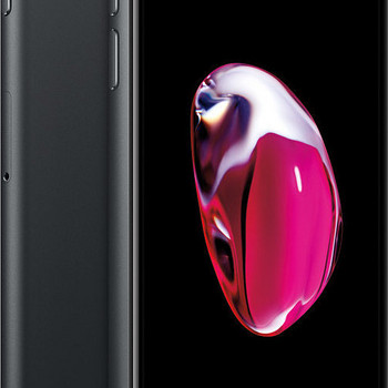 Смартфон Apple iPhone 7 128GB 4.7 дюйма