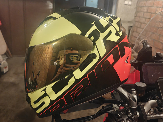Kiiver scorpion exo 1200
