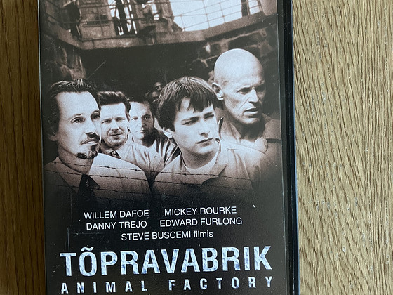 Tõpravabrik, или Animal Factory