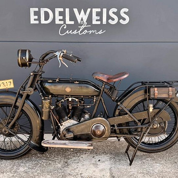 NSU 502 T / 4 hj, 1927. aasta – sõidukorras vanamootorratas