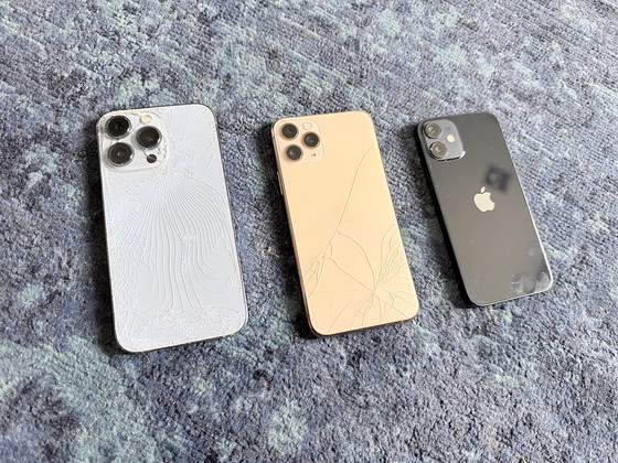 iPhone 13 Pro + iPhone 12 mini + iPhone 11 Pro